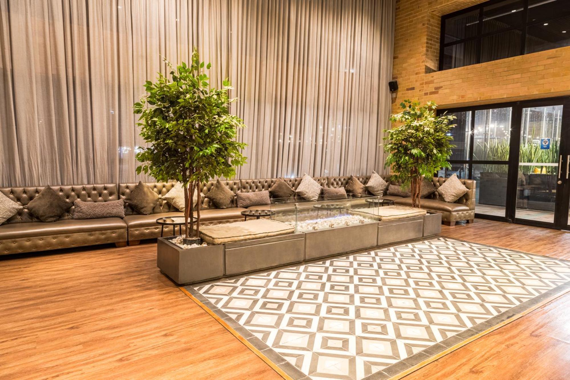 Ghl Hotel Bogota Occidente Exterior photo